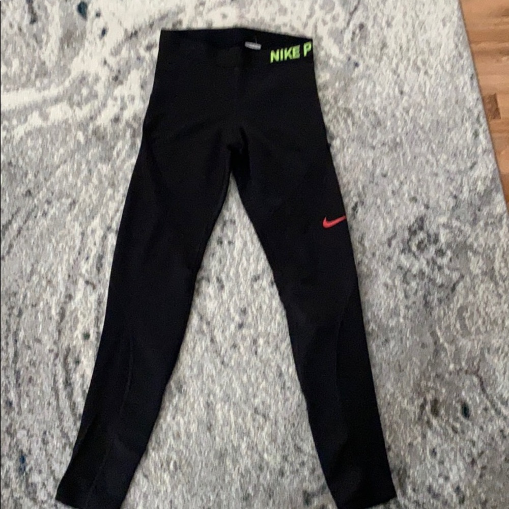Women’s Nike Pro Hyper Warm Leggings